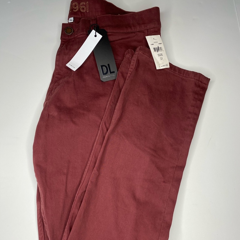 DL1961,  32 Russell Slim Straight Cabot Jeans